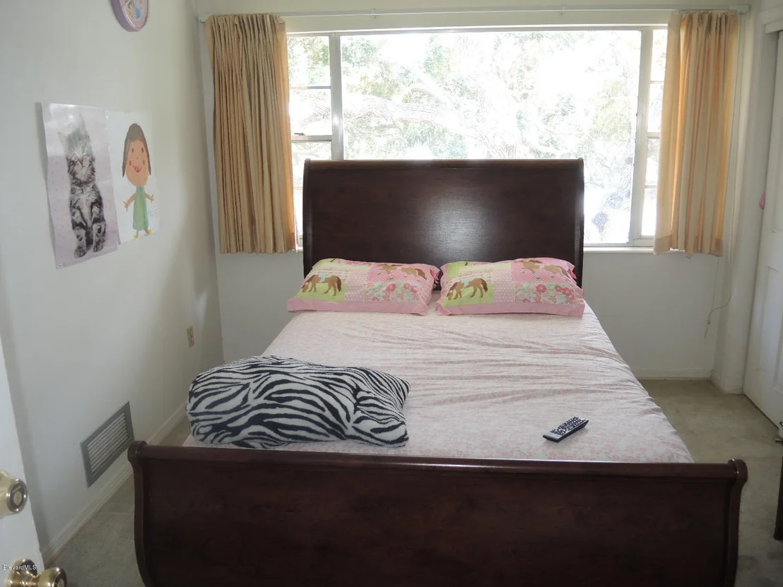 Photo of 6 Shore View Circle