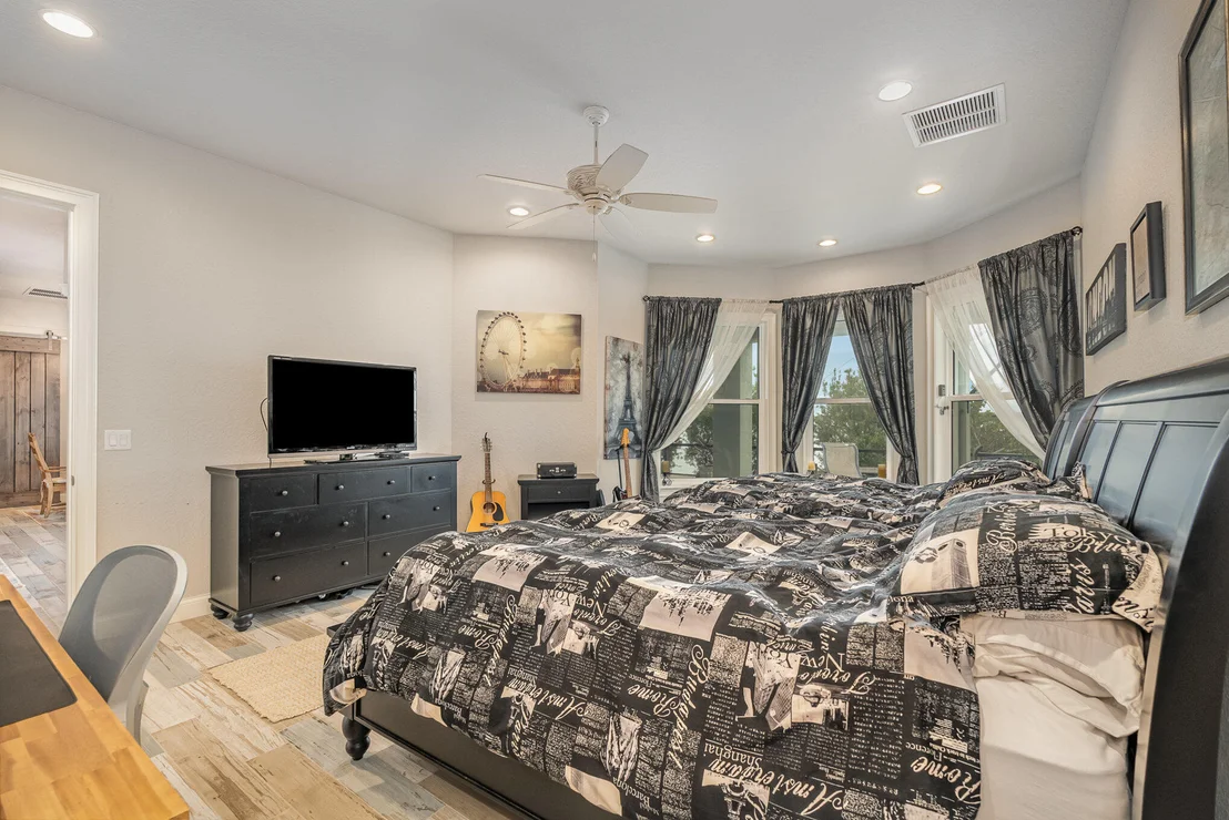 Photo of 6309 Spinaker Drive