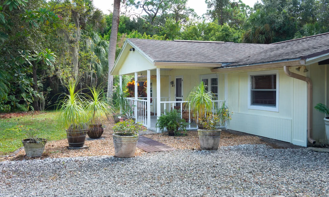 Photo of 1665 Harlock Road