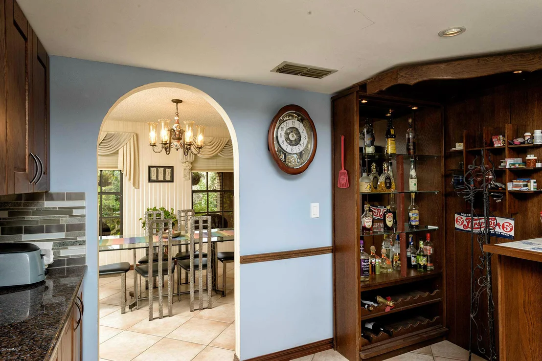 Photo of 412 Westchester Drive