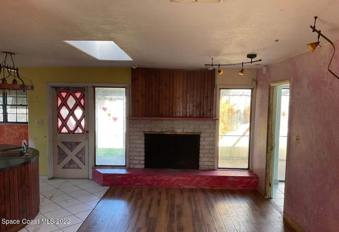 Photo of 1455 Martin Road