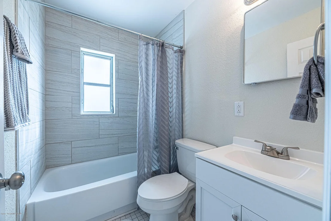 Photo of 2711 Locksley Road