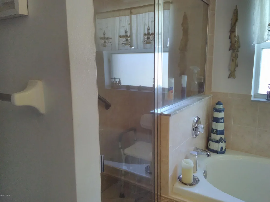 Photo of 2101 Spring Creek Circle NE