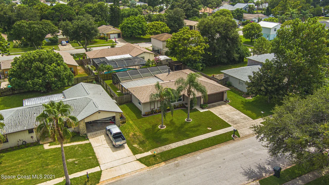 Photo of 845 Berkshire Drive