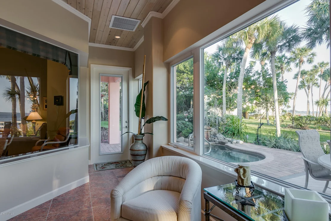 Photo of 290 Hammock Shore Drive