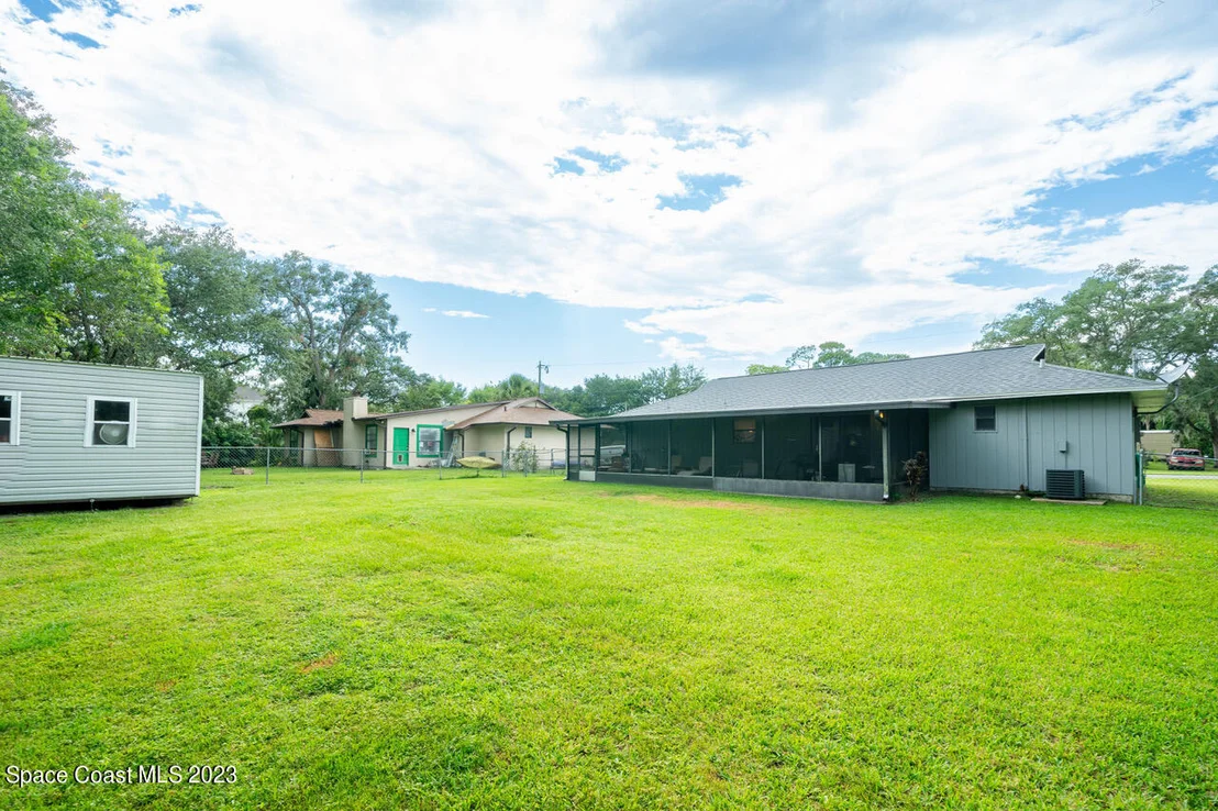 Photo of 4065 Oakland Street