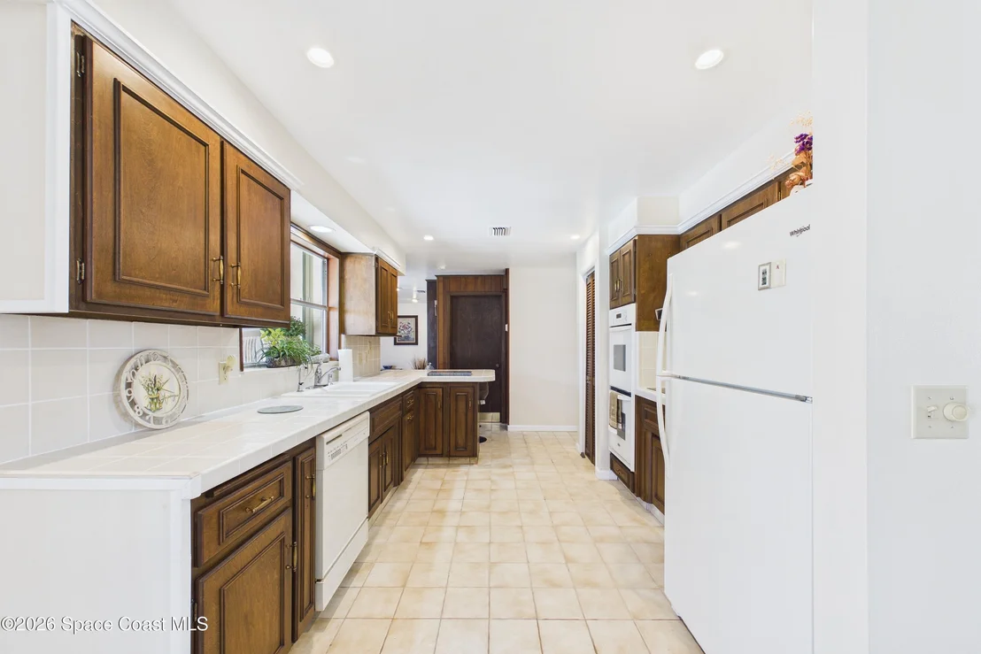 Photo of 215 Sand Pine Road