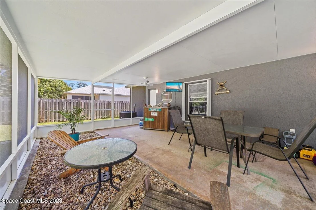 Photo of 1616 Vista Lake Circle