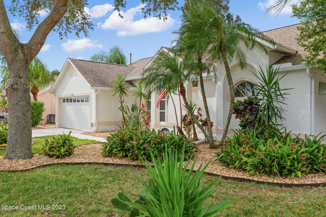 Photo of 1030 Pelican Lane