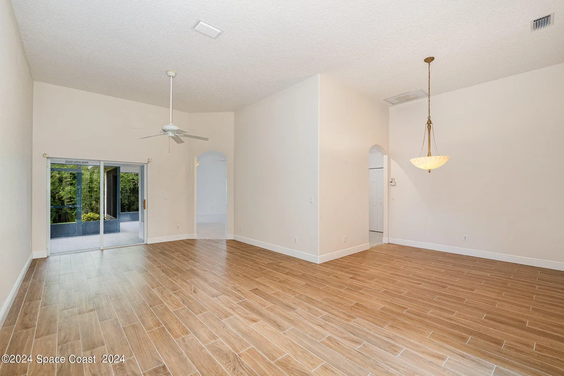 Photo of 4333 Davidia Drive