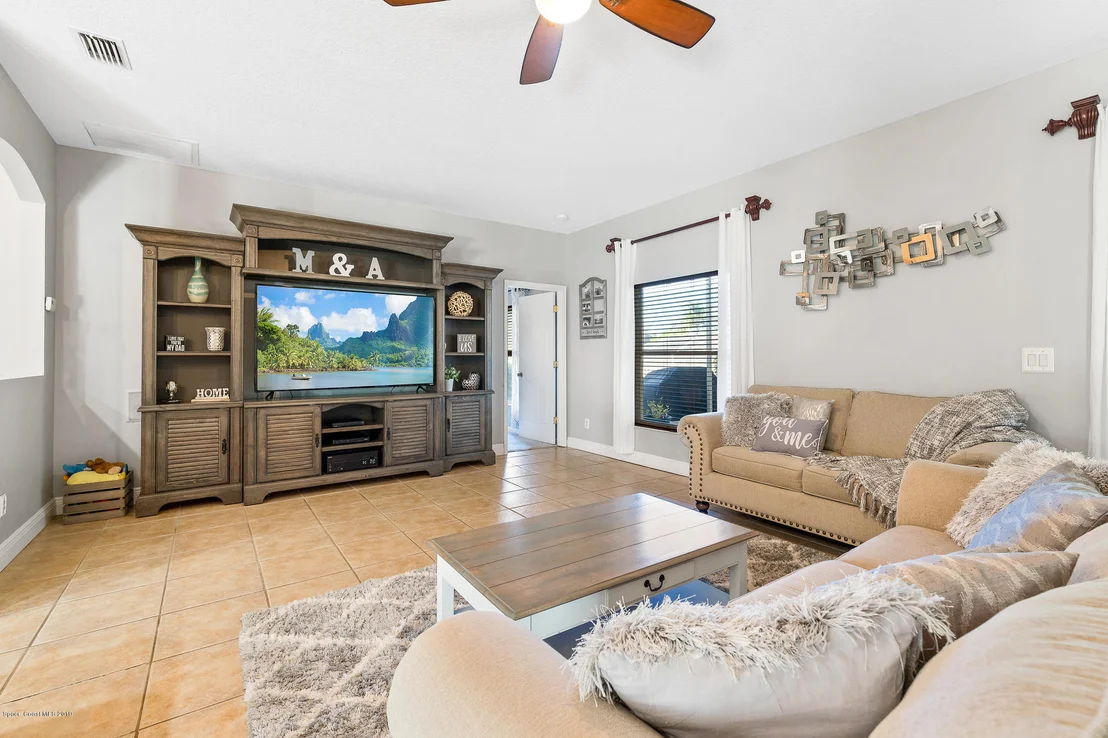 Photo of 1023 Del Mar Circle