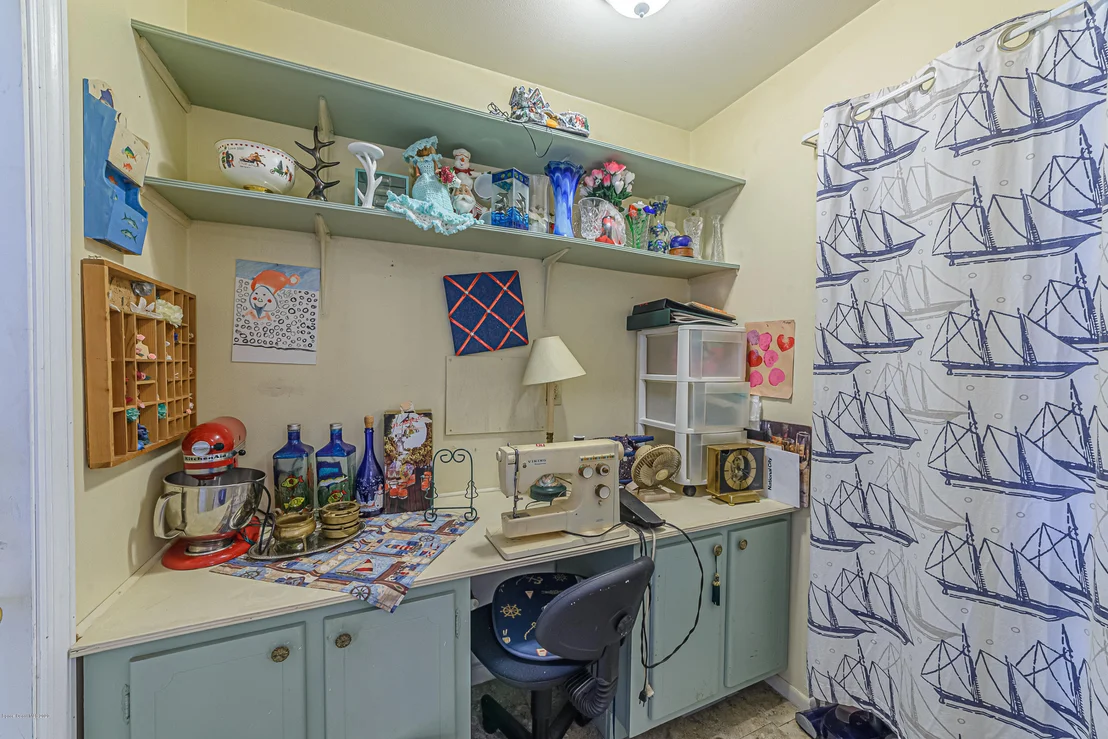 Photo of 1023 Eyerly Lane NE