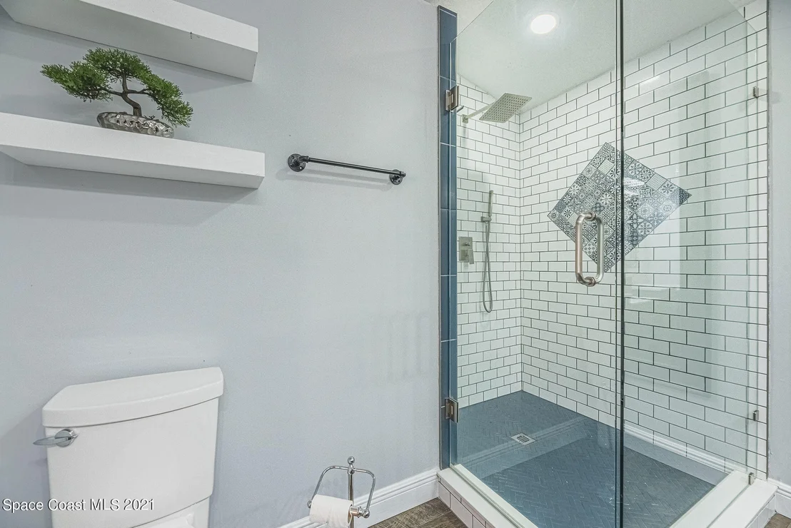 Photo of 535 Vine Street
