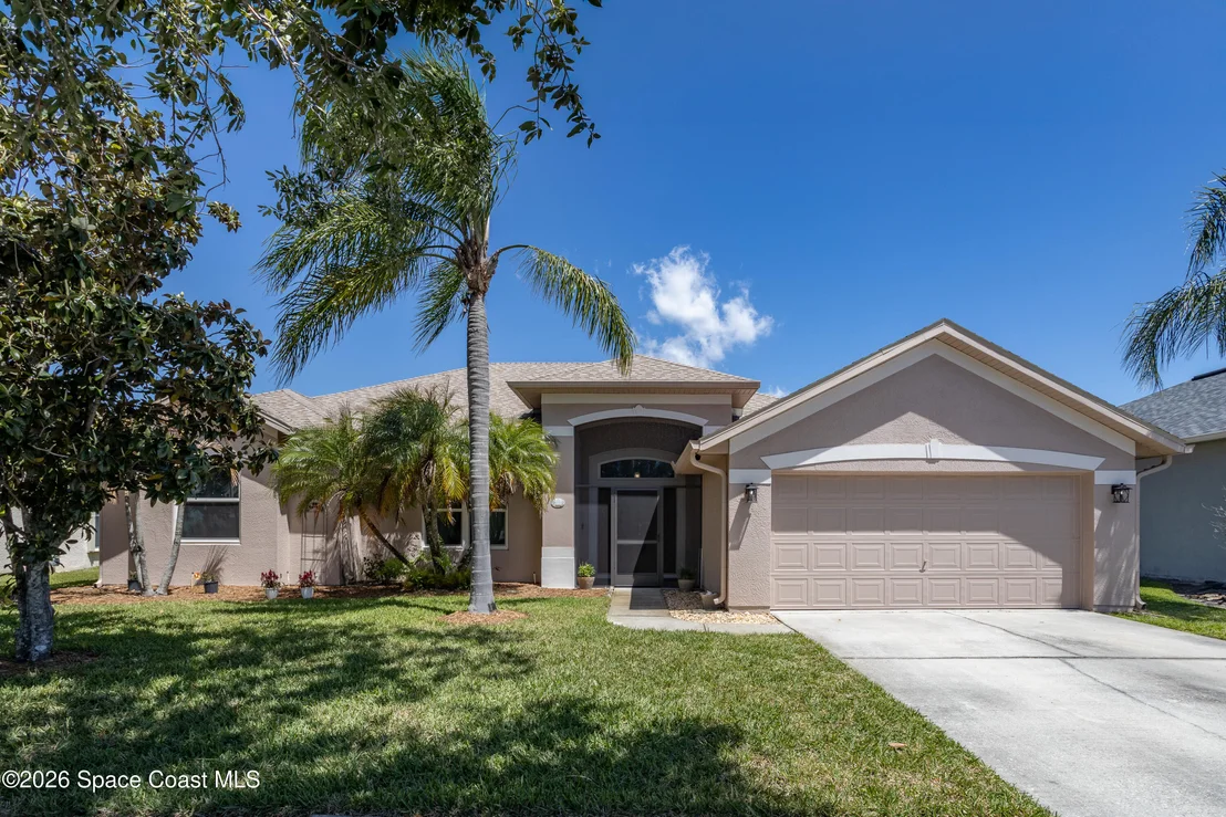 Photo of 4757 Alamanda Drive