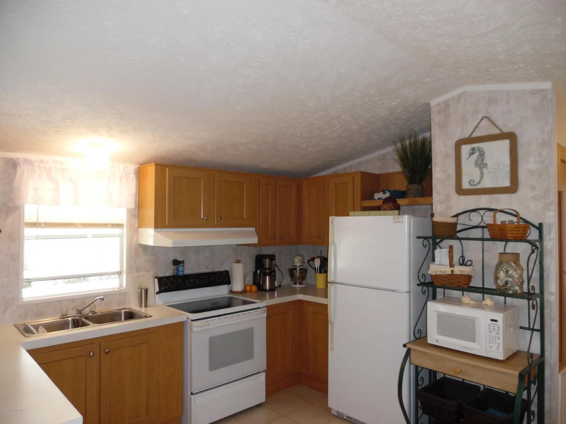 Photo of 327 Pineapple Street