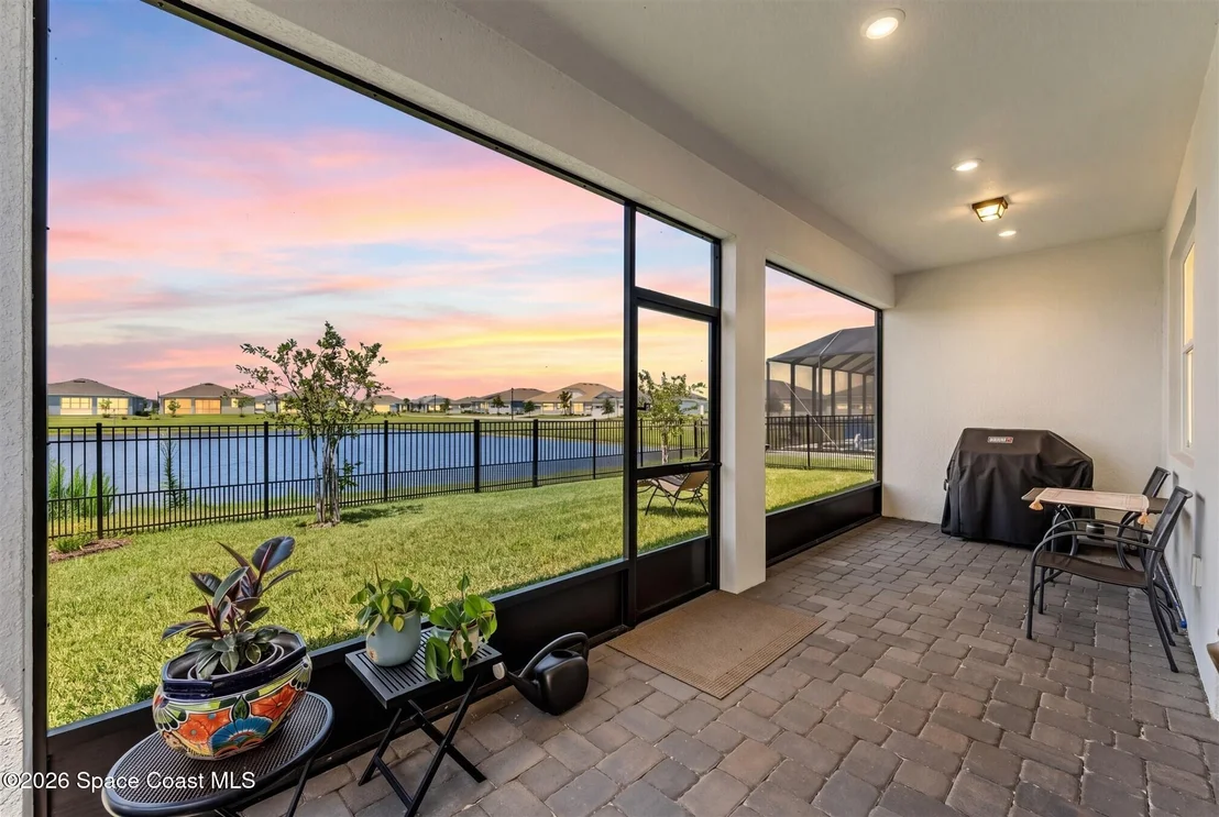 Photo of 3582 Coastline Lane