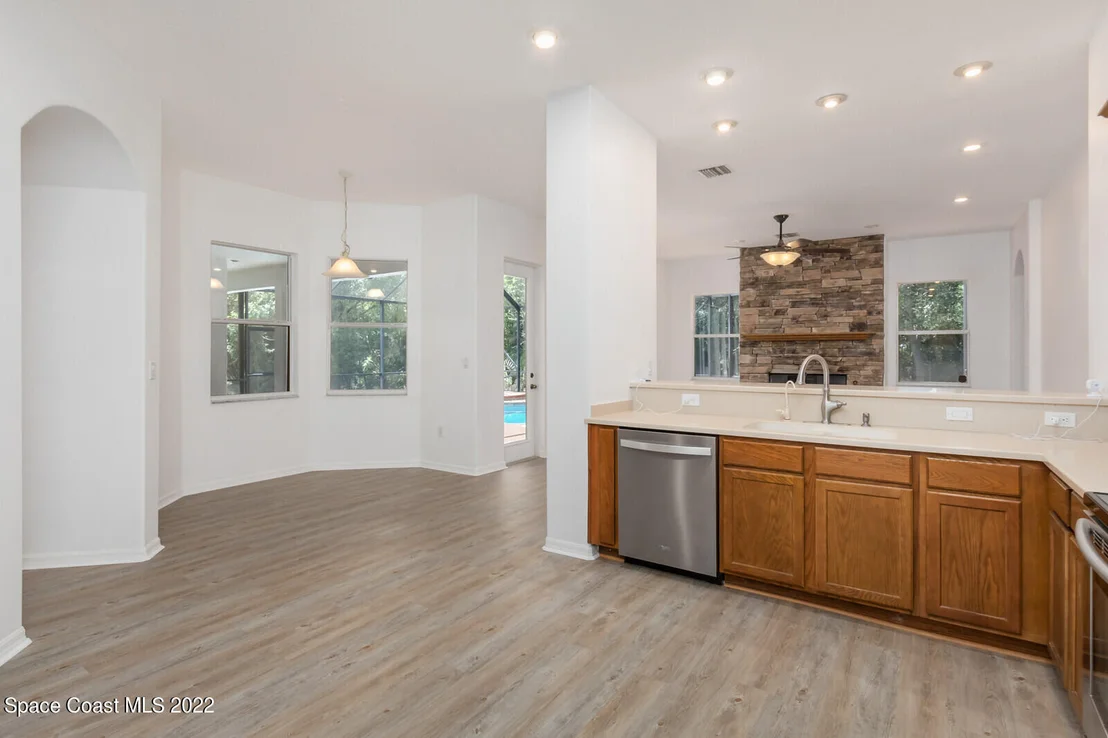 Photo of 2670 Washington Street