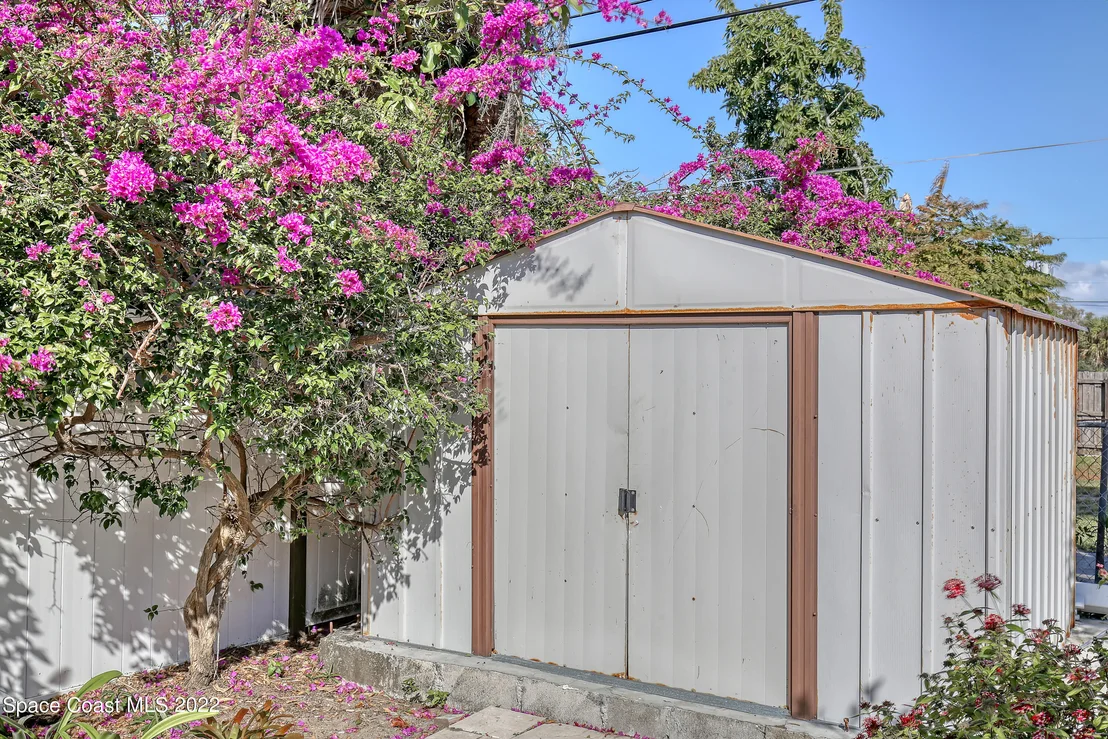 Photo of 972 Miracle Way