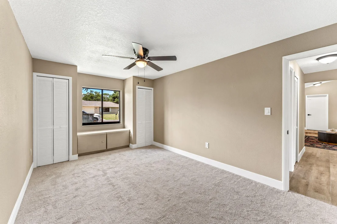 Photo of 4695 Robert Street