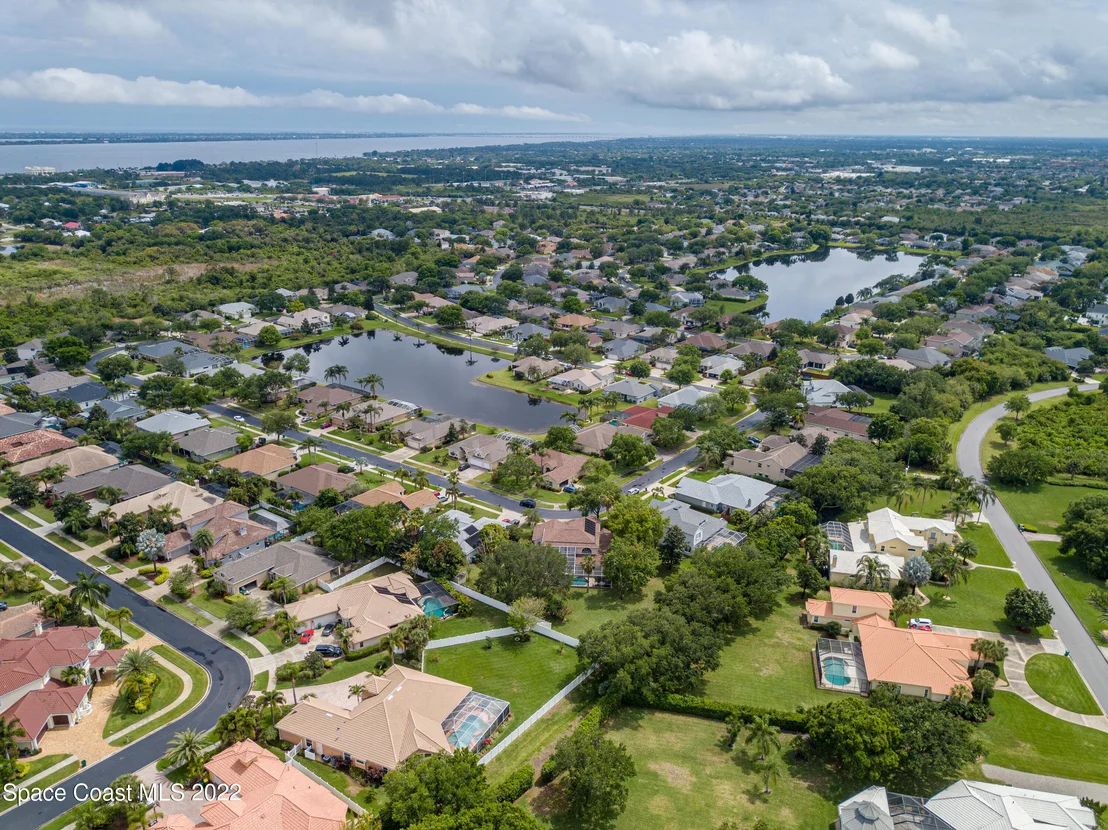 Photo of 6047 Arlington Circle