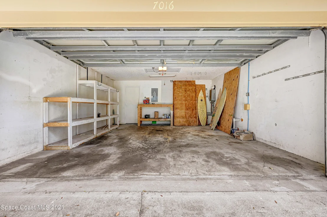 Photo of 7016 Hammock Trace Drive