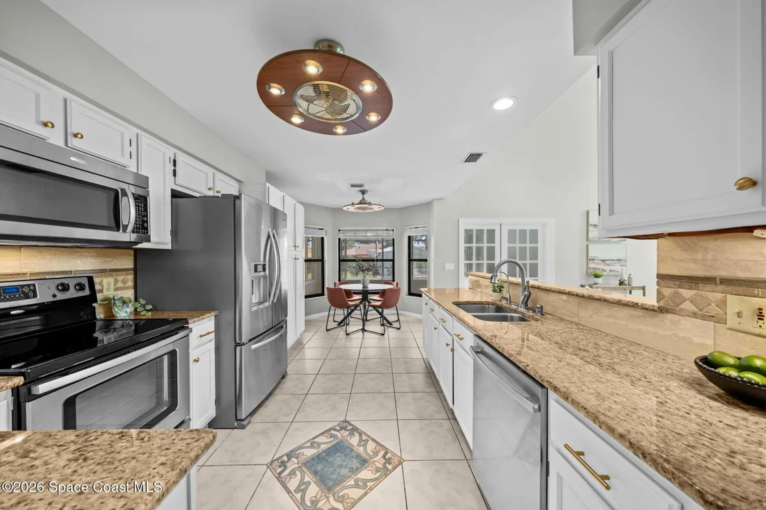 Photo of 4875 Winchester Drive