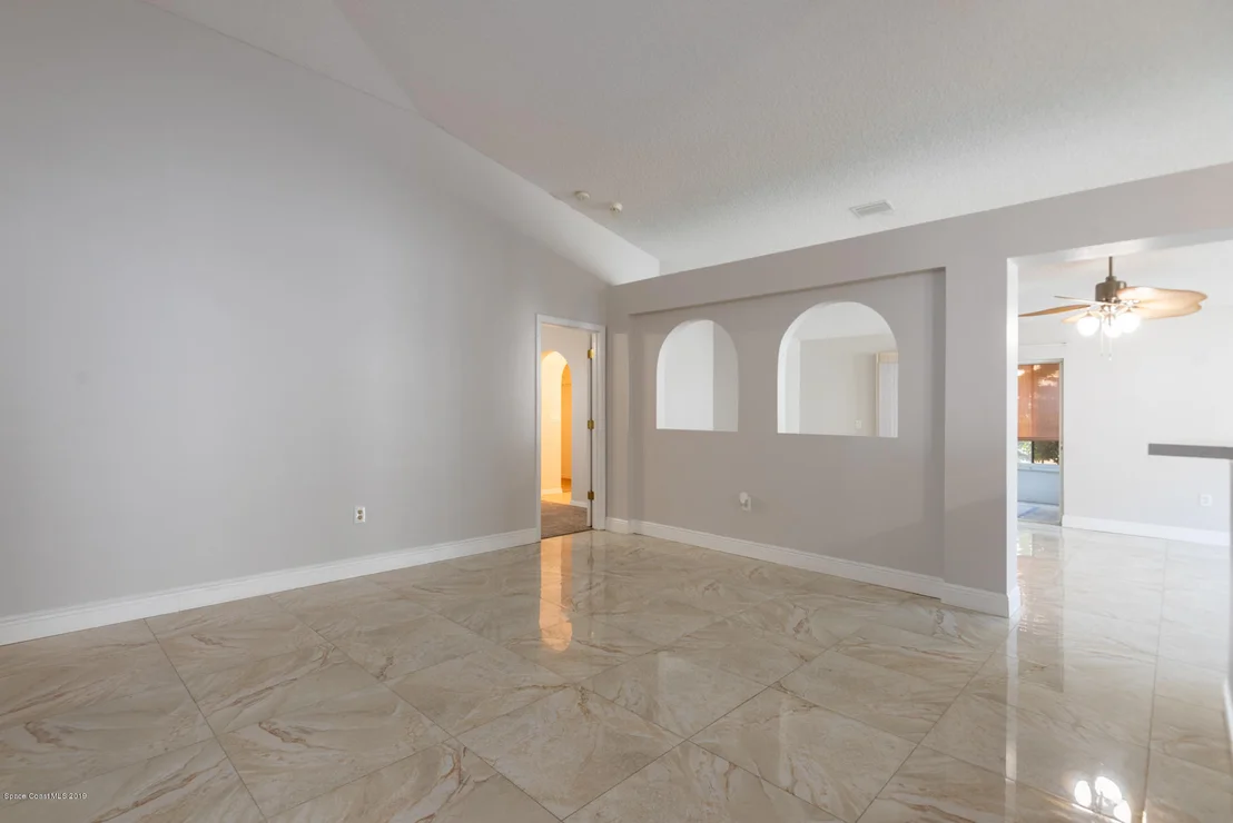 Photo of 1707 Vista Lake Circle