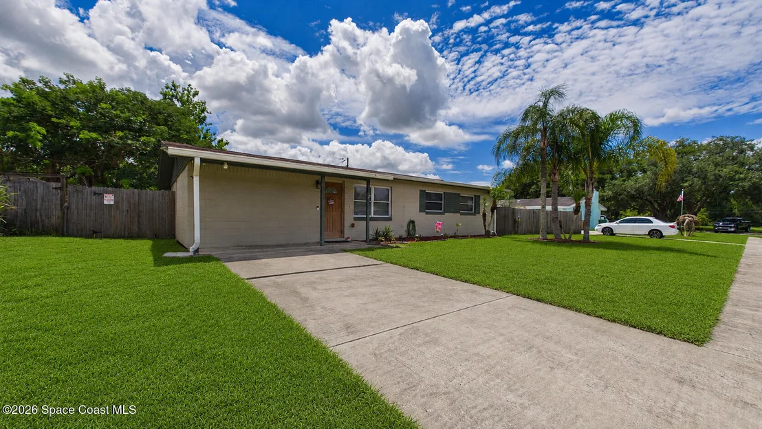 Photo of 2536 Stratford Drive