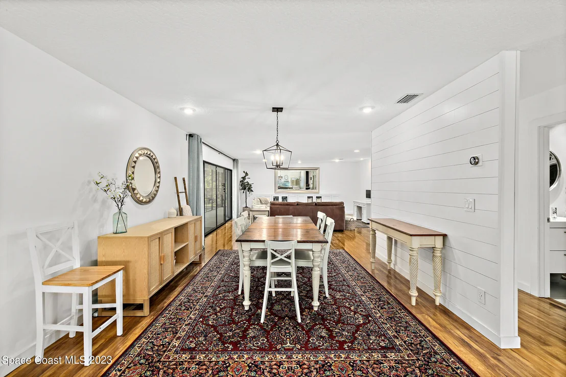 Photo of 460 Monaco Drive
