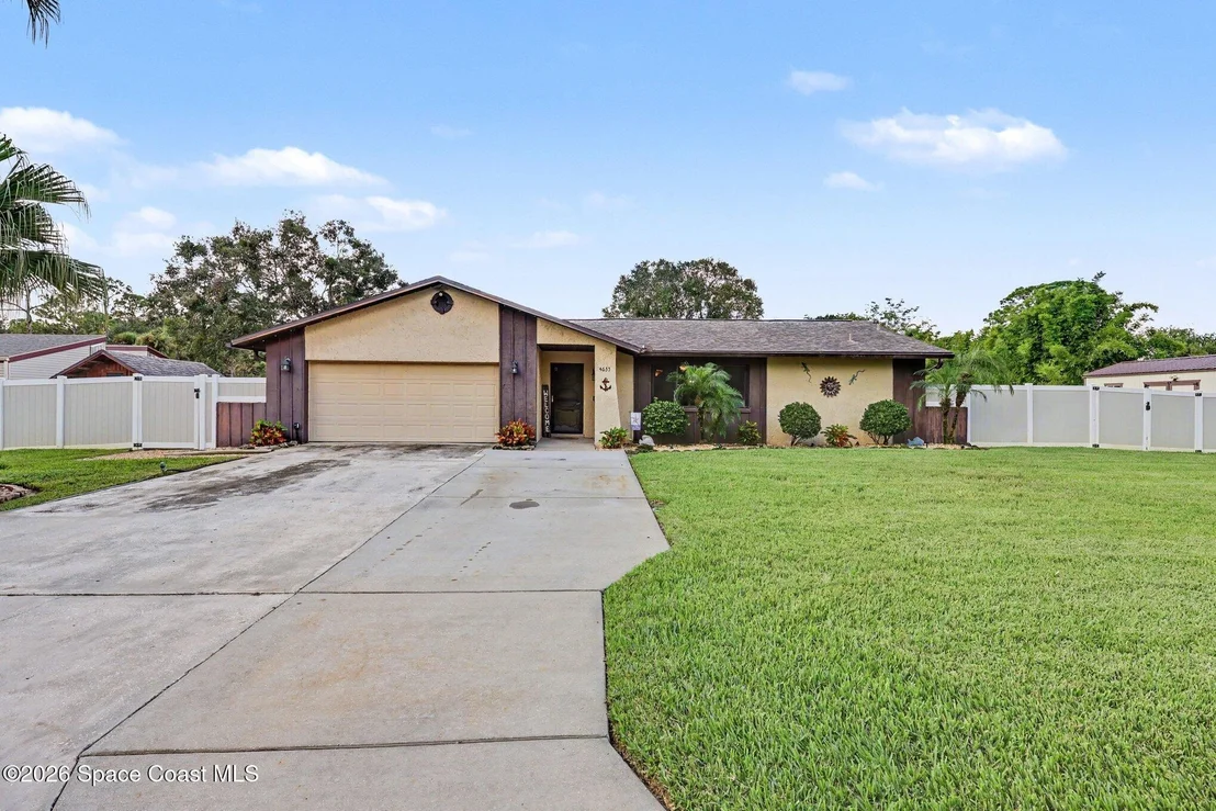 Photo of 4635 N Friday Circle
