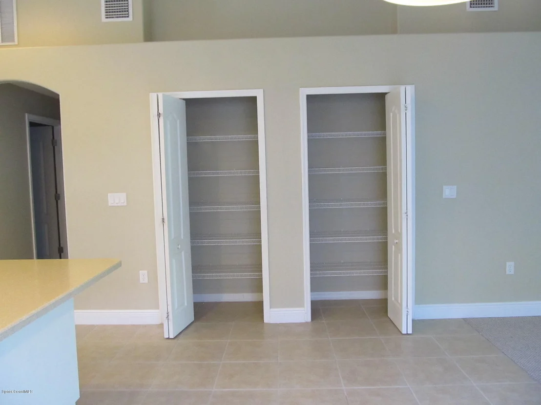 Photo of 653 Rangewood Drive SE