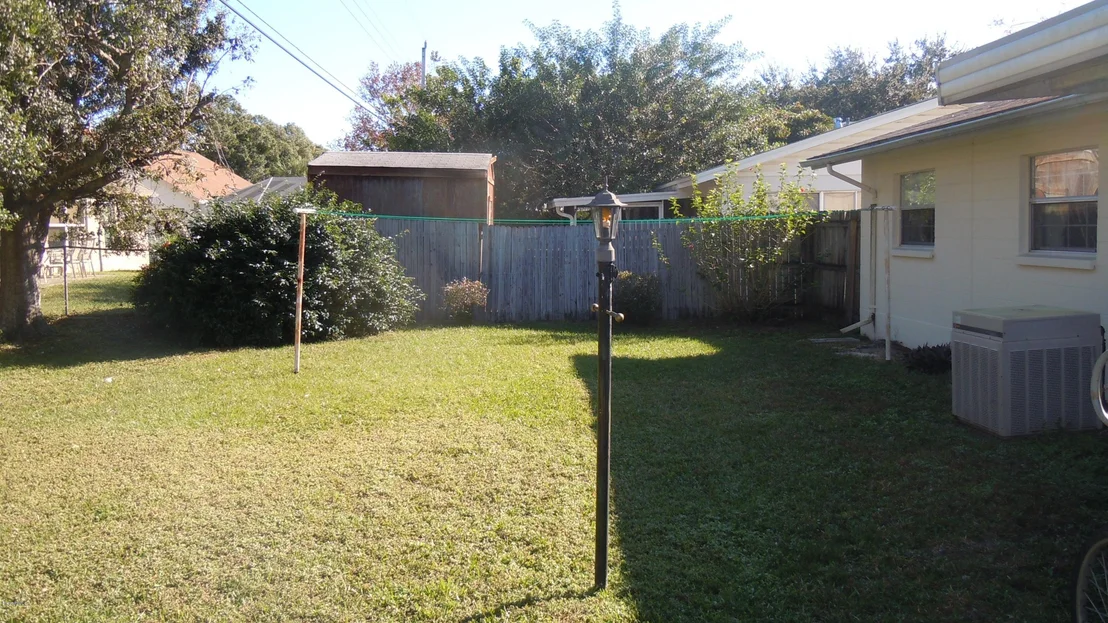 Photo of 910 Kings Post Road