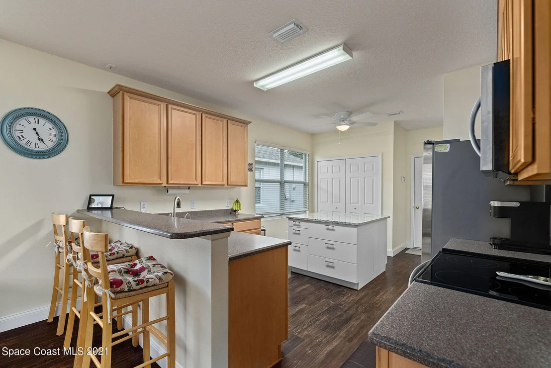 Photo of 561 Cressa Circle