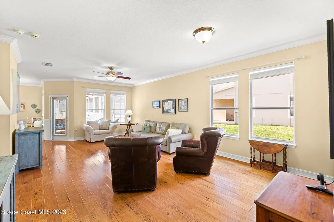 Photo of 6914 Beargrass Road