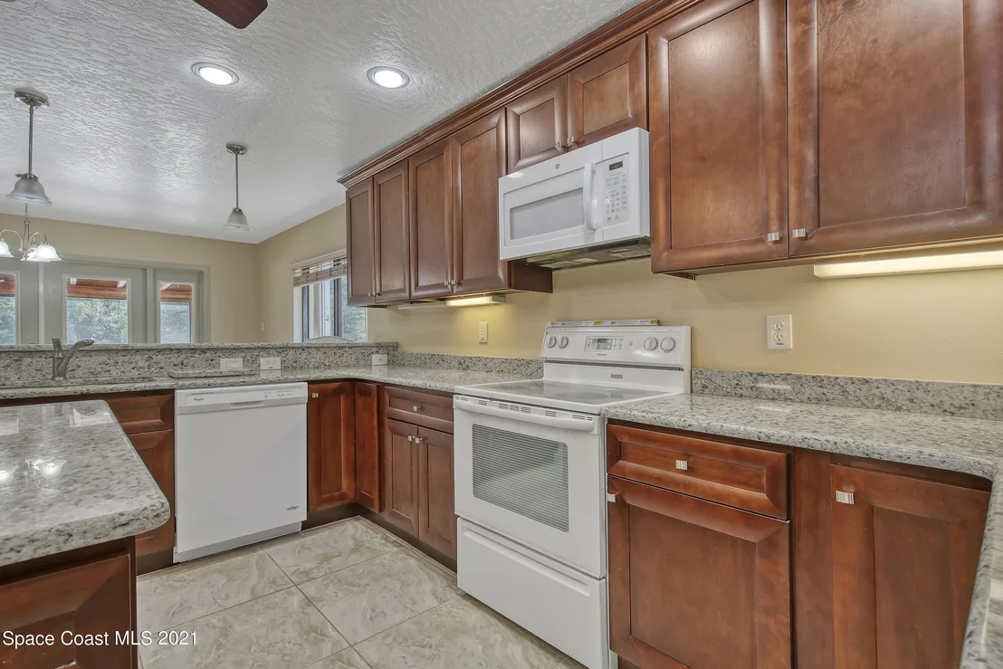 Photo of 2502 Meadow Lane