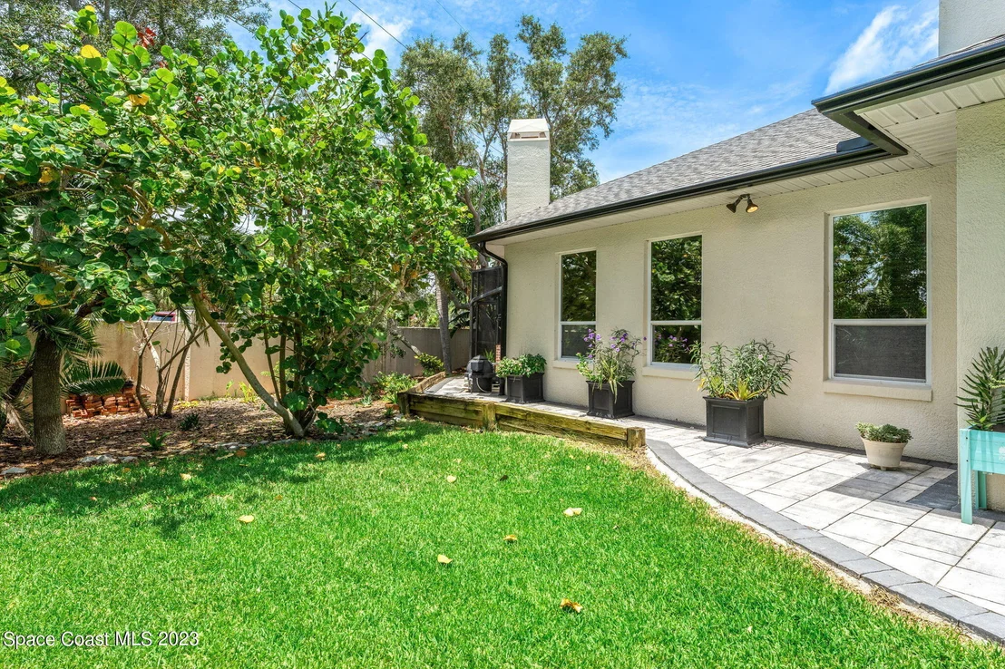 Photo of 891 Peregrine Drive