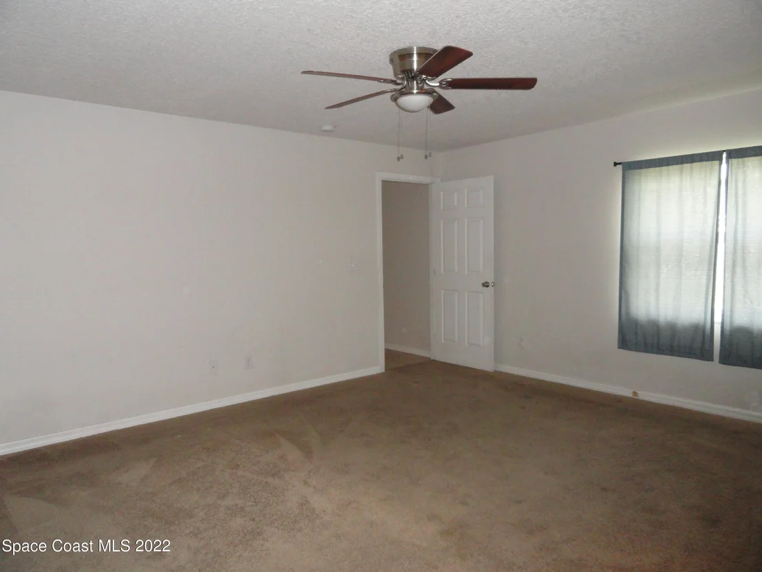 Photo of 6424 Muller Avenue