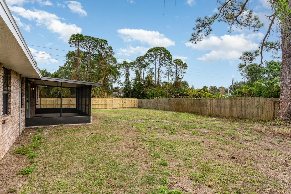 Photo of 6375 Hudson Road
