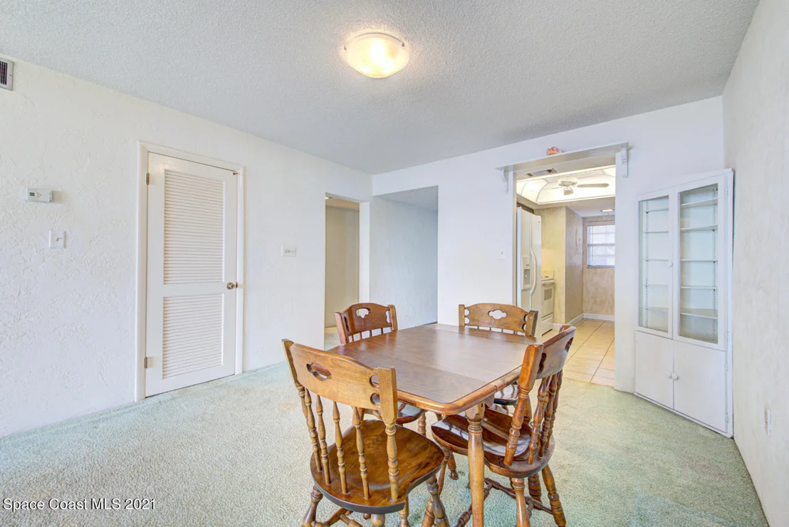 Photo of Unit B205 at 1049 Rockledge Drive