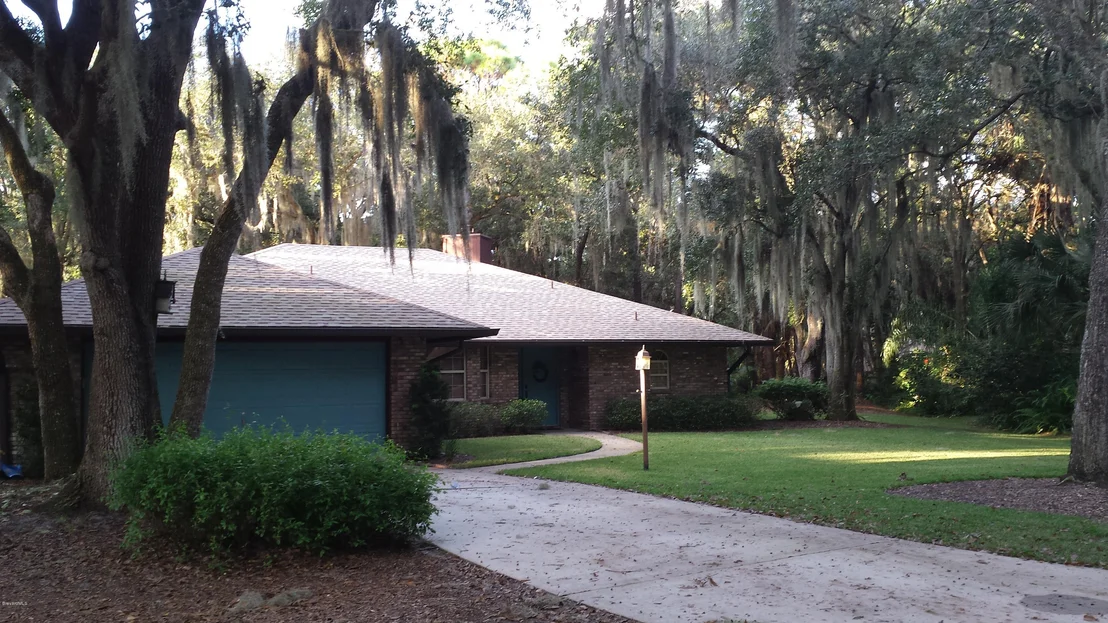 Photo of 1865 Whispering Oaks Circle