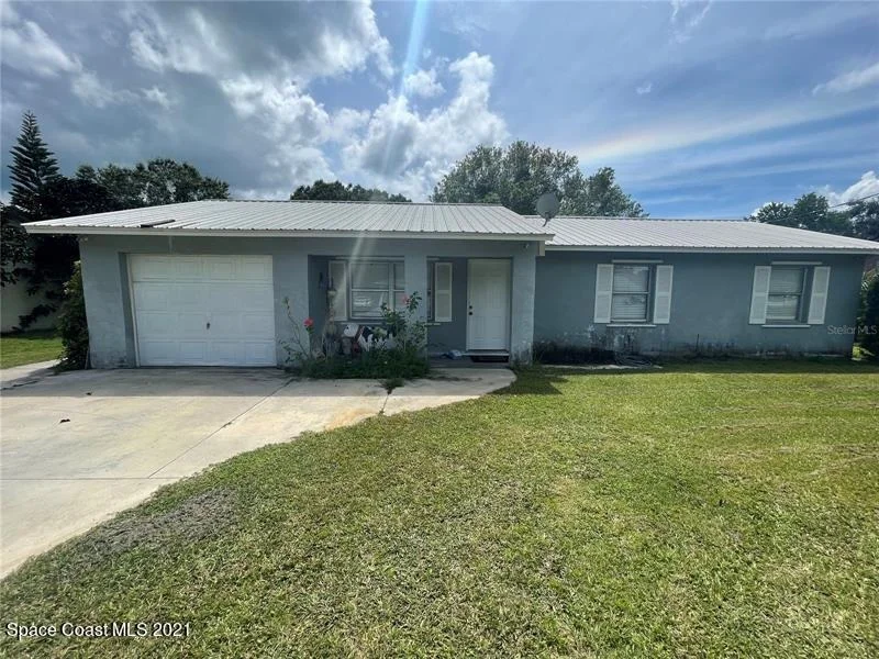 Photo of 913 NW 3rd Street