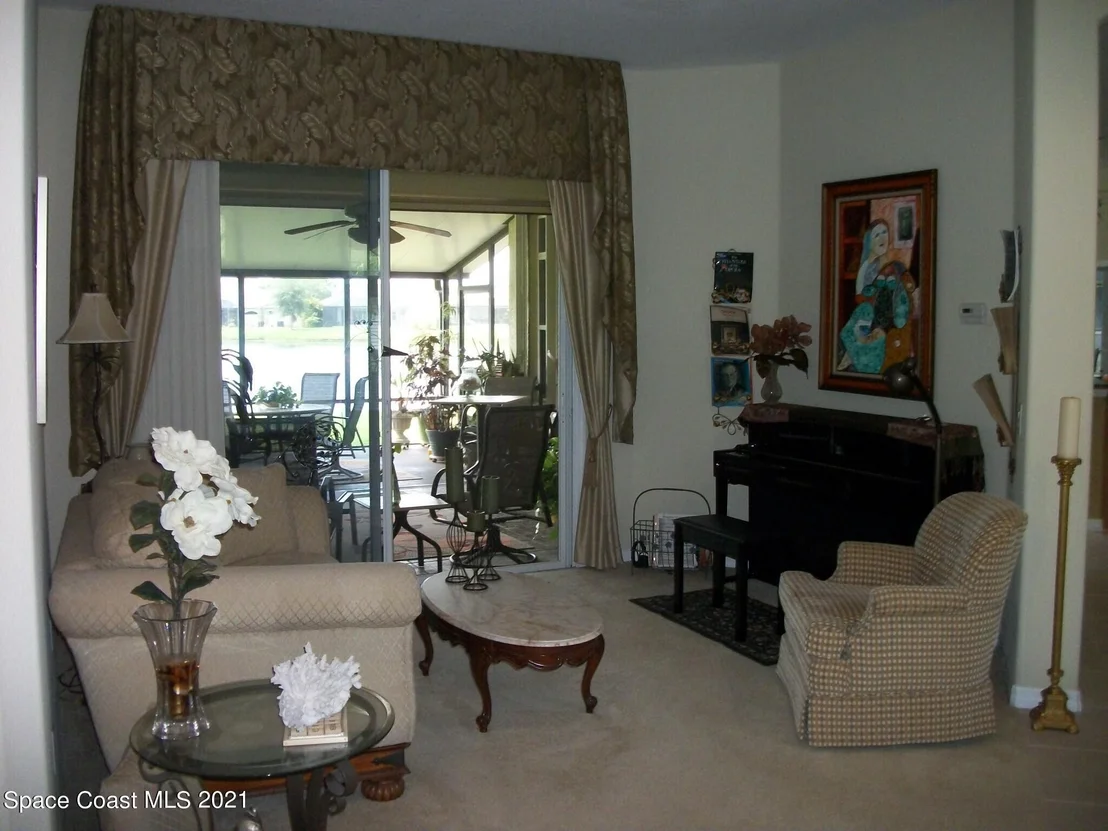 Photo of 1700 Whitman Drive