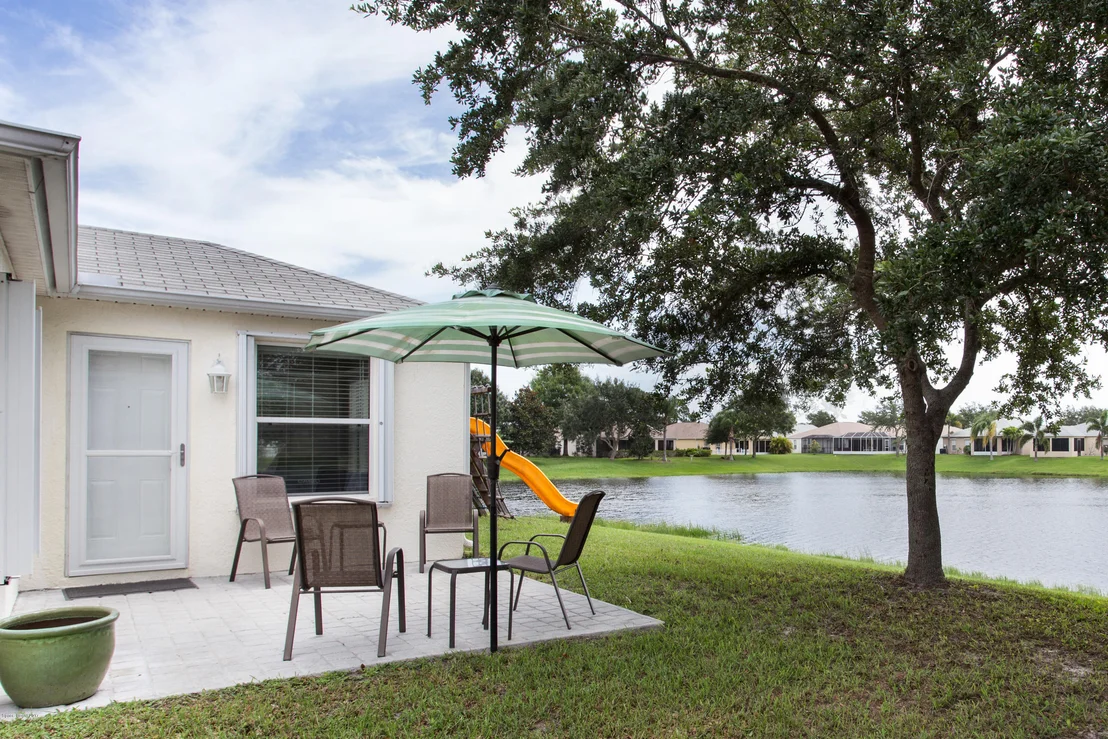 Photo of 499 Benton Drive