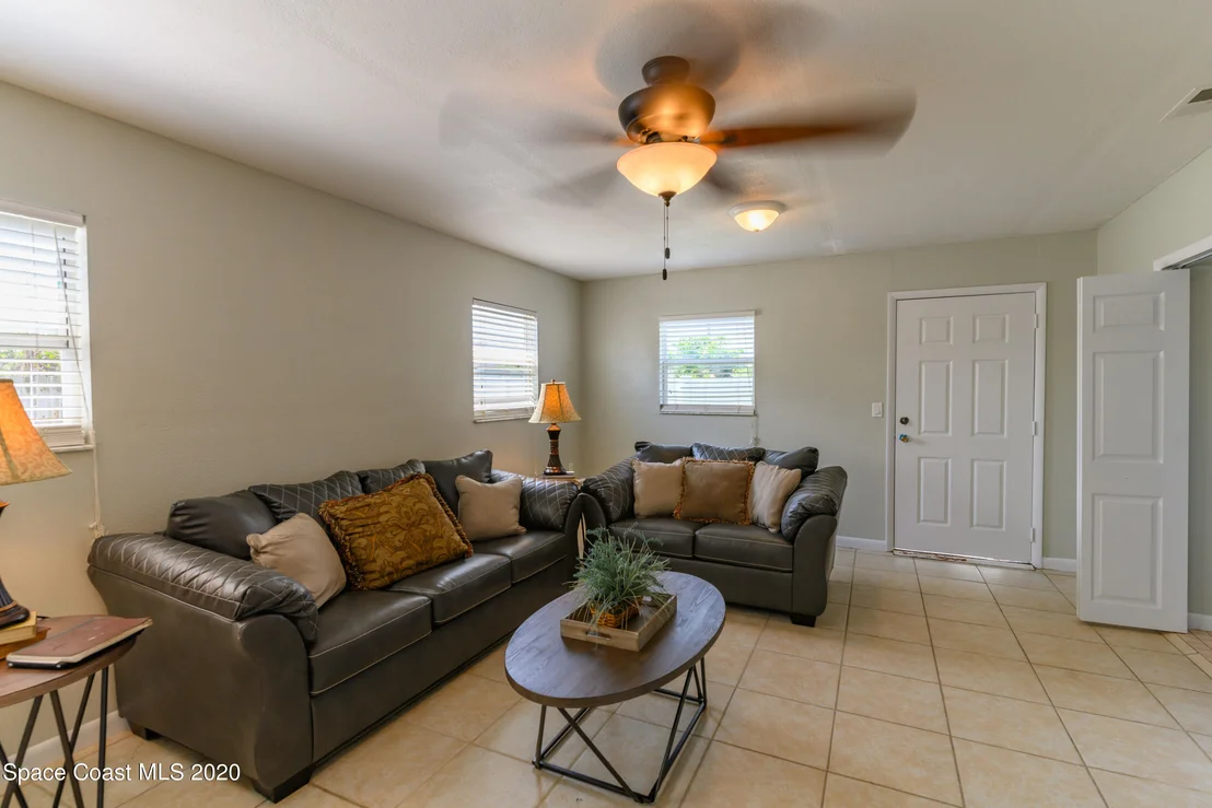 Photo of 321 Pine Tree Drive