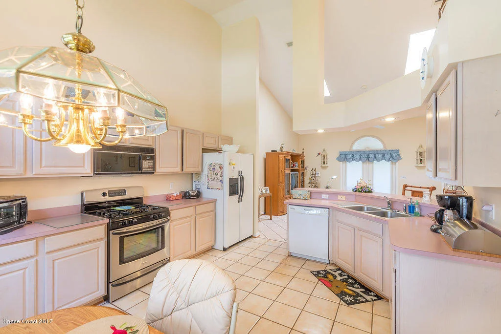 Photo of 993 Osprey Drive