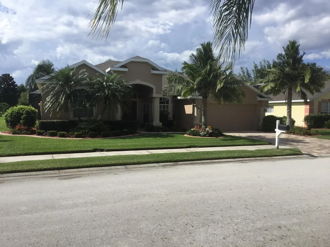 Photo of 720 Carriage Hill Road
