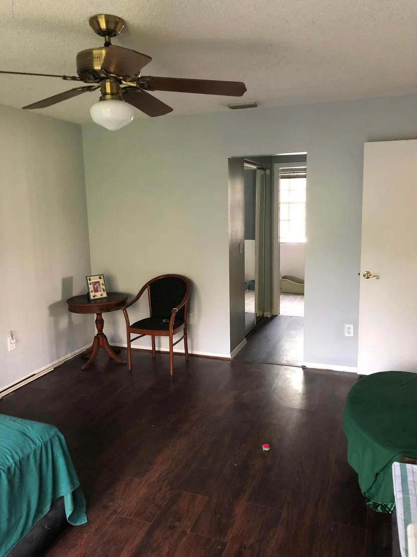 Photo of 834 Wateroak Drive NE