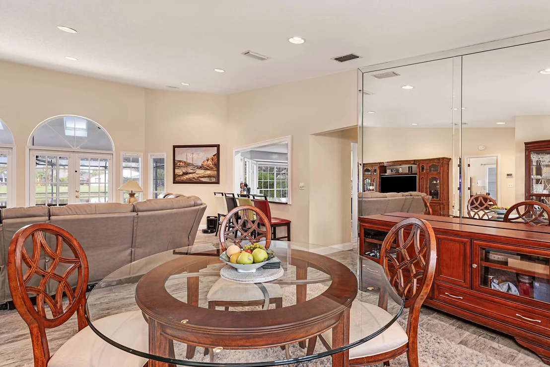 Photo of 1371 Silver Lake Drive