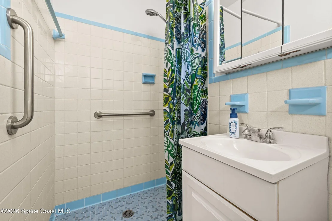 Photo of 932 Glenmore Circle