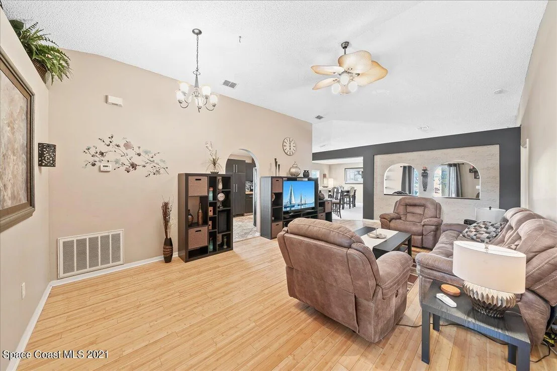 Photo of 4950 Spinet Drive